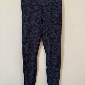 Athleta Women's Dark Blue Patterned Leggings